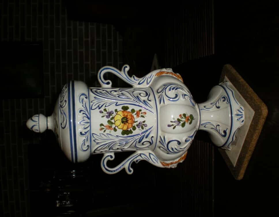 vase ancien