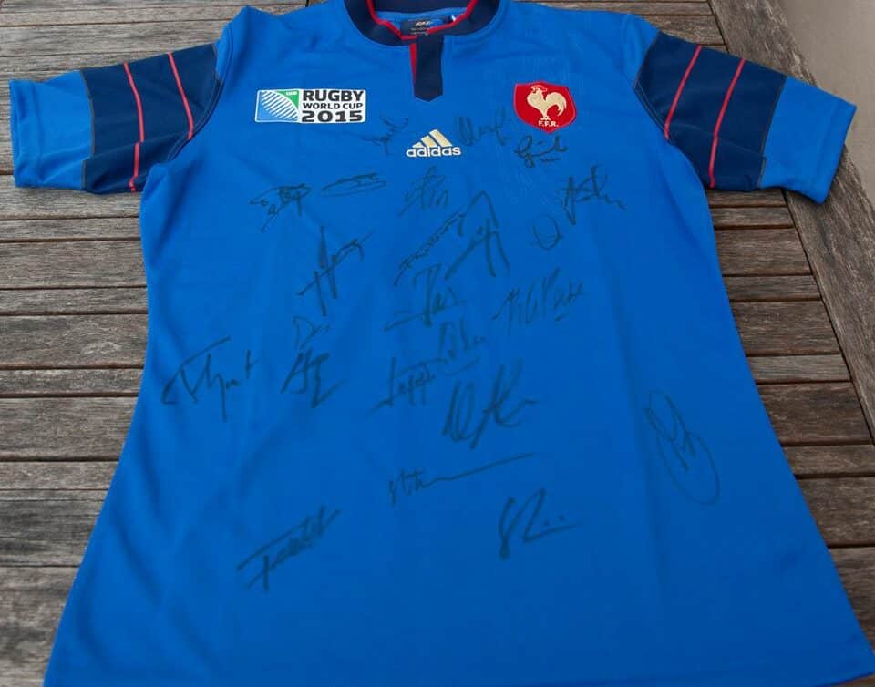Autographe: Maillot France rugby Coupe du Monde 2015 Dédicacé par tout les joueurs
