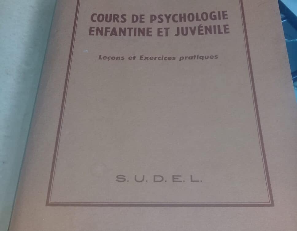 Estimation Livre, manuscrit: Cour de psychologie enfantine et juvenile