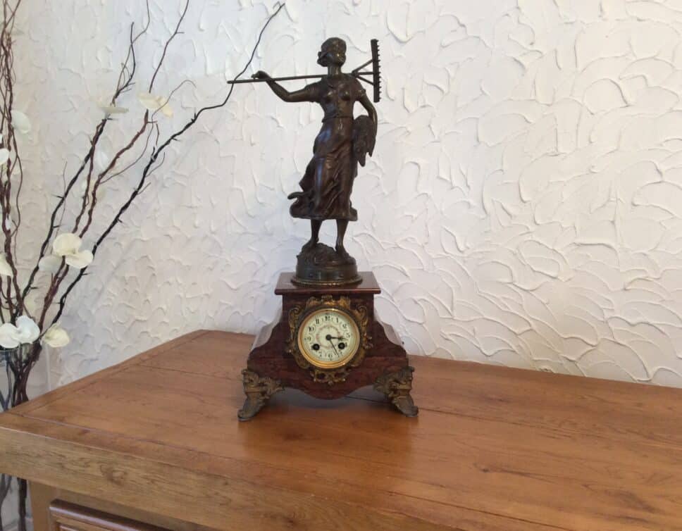 Estimation Montre, horloge: Pendule de cheminée Rousseau