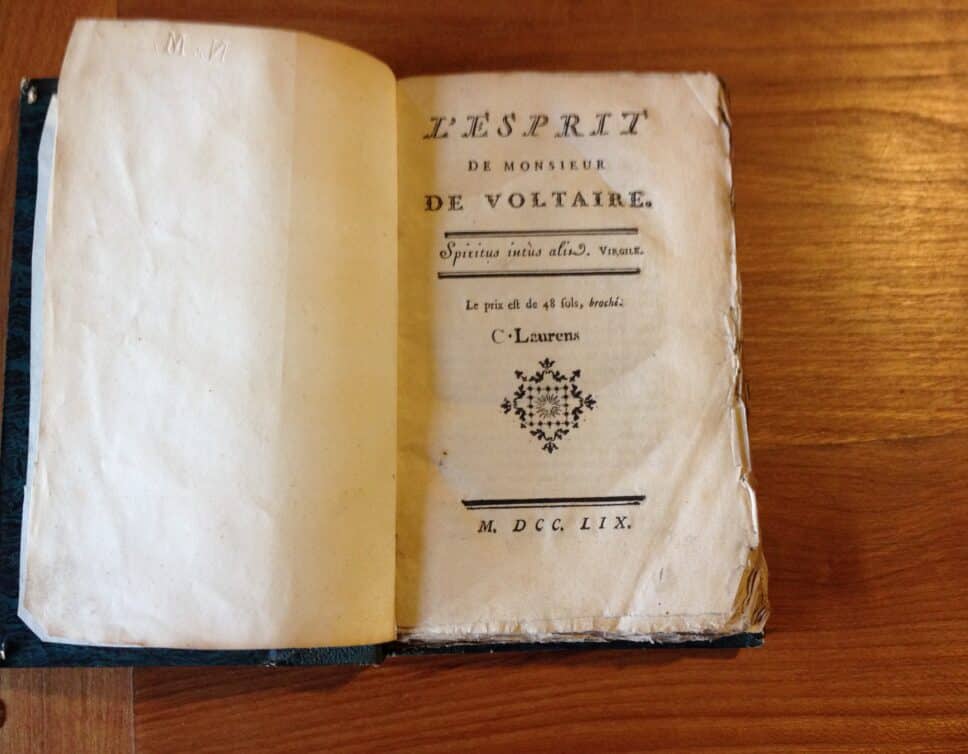 Estimation Livre, manuscrit: L ‘Esprit de Monsieur de Voltaire de 1759