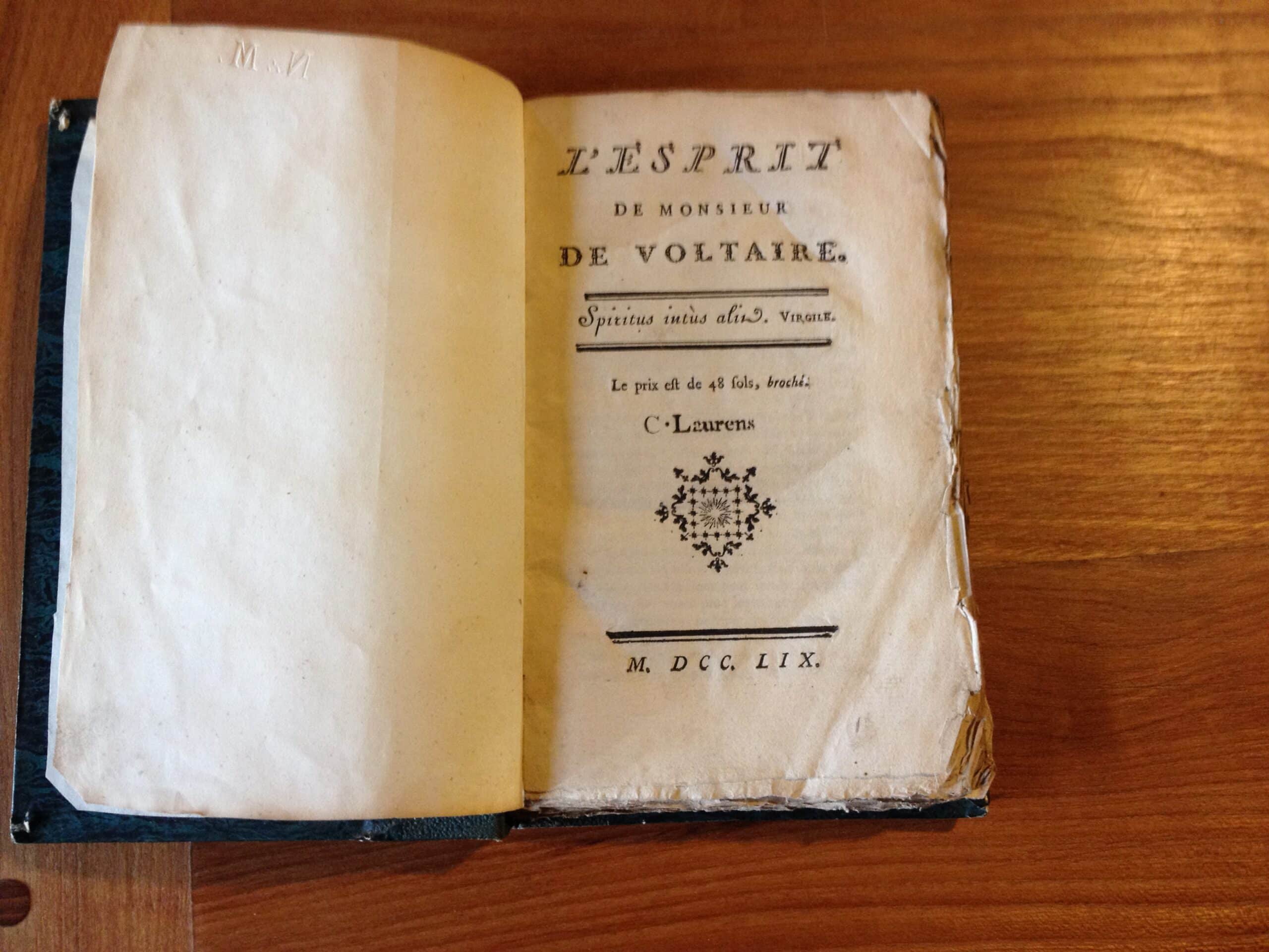 Estimation Livre, manuscrit: L ‘Esprit de Monsieur de Voltaire de 1759