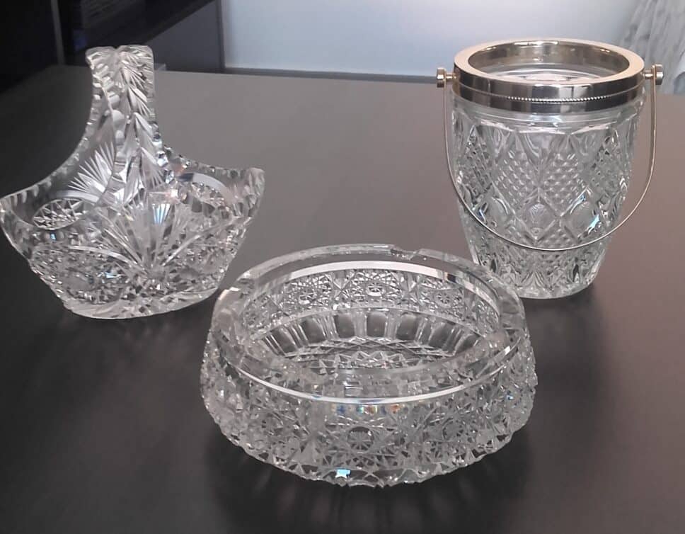 Lot de 3 vases cristal de suisse