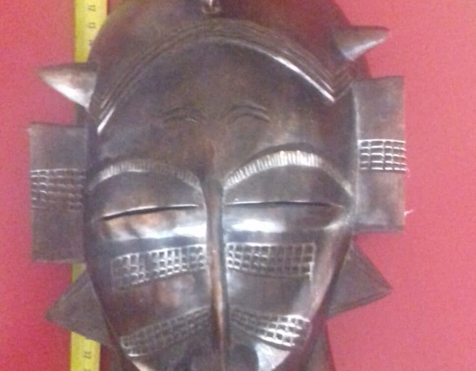 masque africain avant année 1960