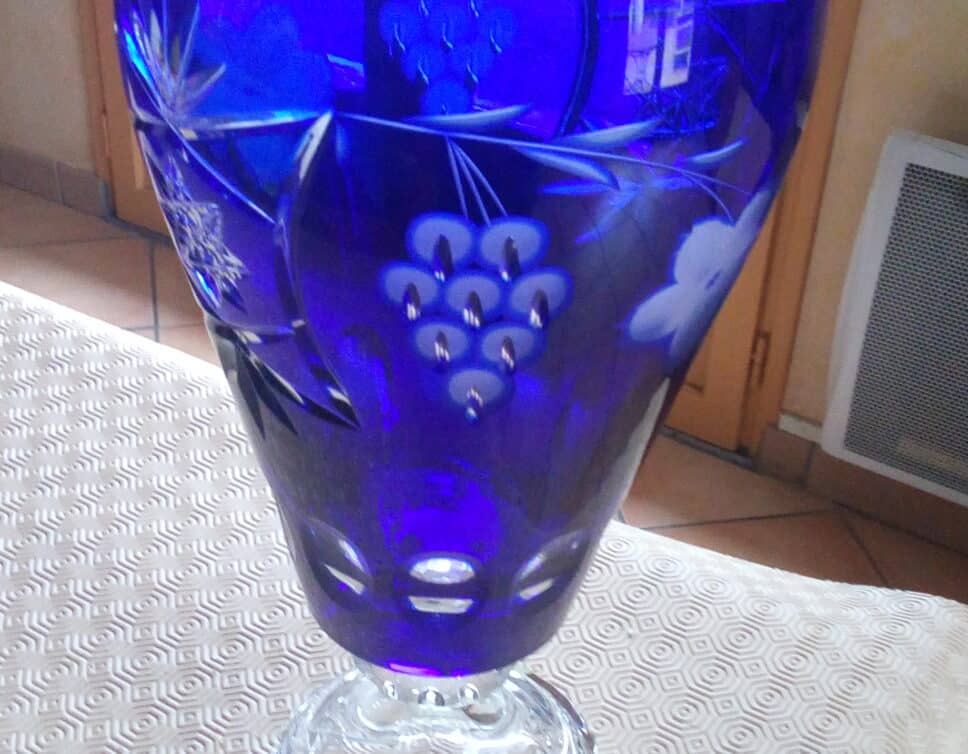 Un vase bleu