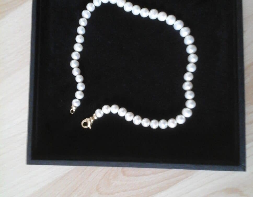 Estimation Bijoux: collier perles