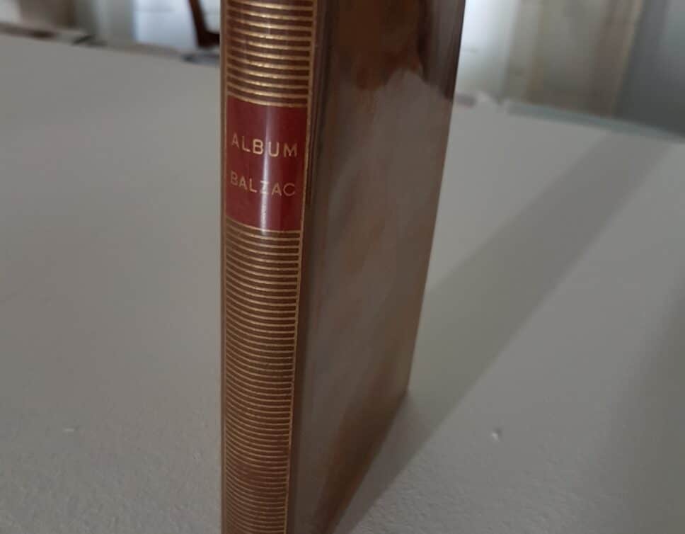Estimation Livre, manuscrit: 3 livres issus de Bibliothèque de la Pléiade, Editions Gallimard