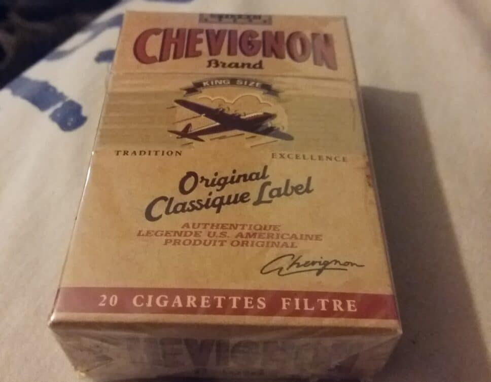 Paquet de cigarettes Chevignon Brand