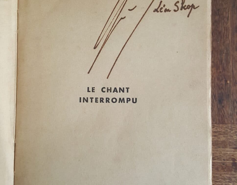 Signé par Léon skop