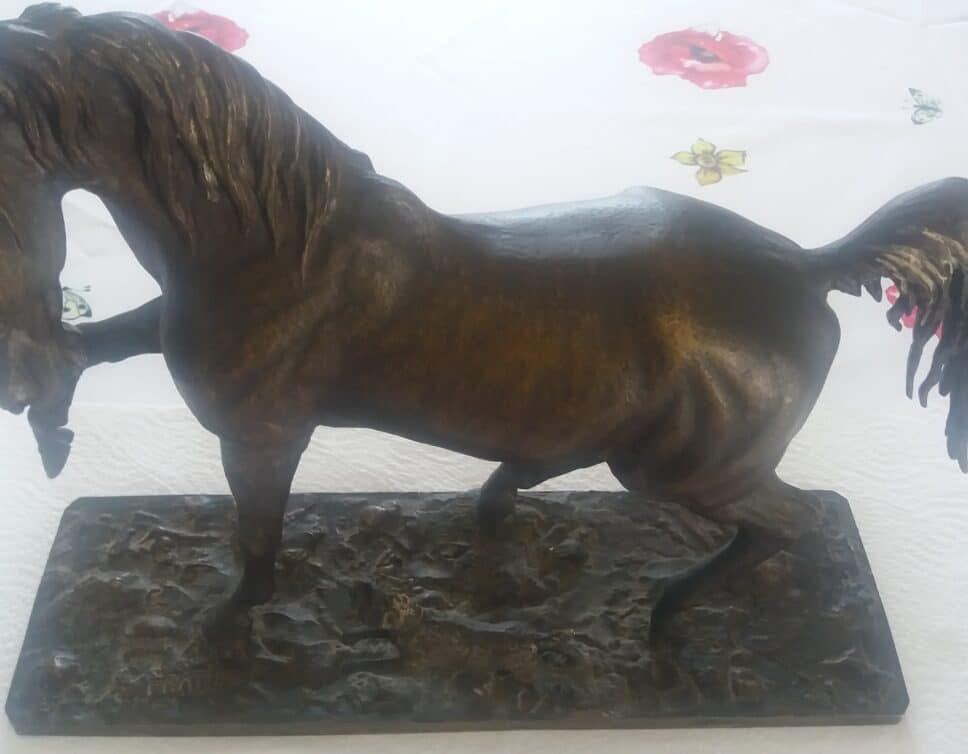 cheval de bronze signé FRATIN