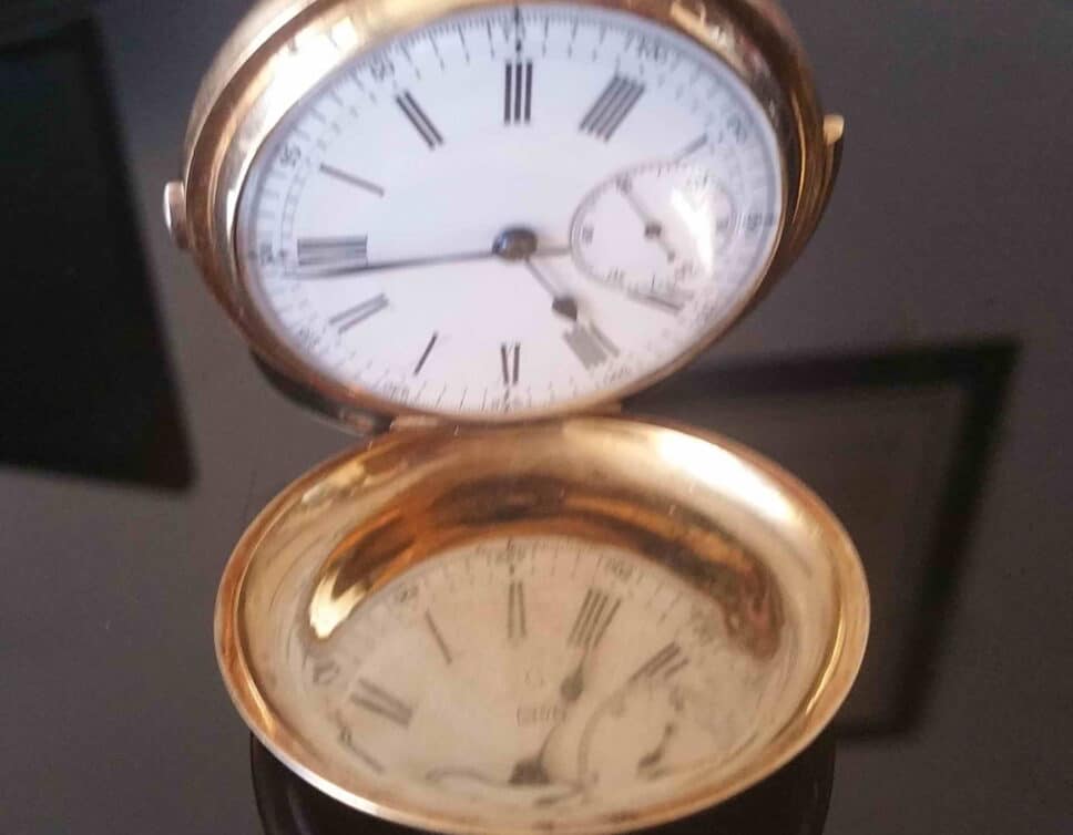 Estimation Montre, horloge: MONTRE EN OR 1940
