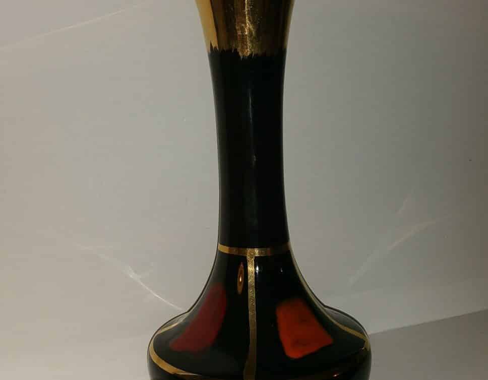 Vase rétro céramique noire couleur et or