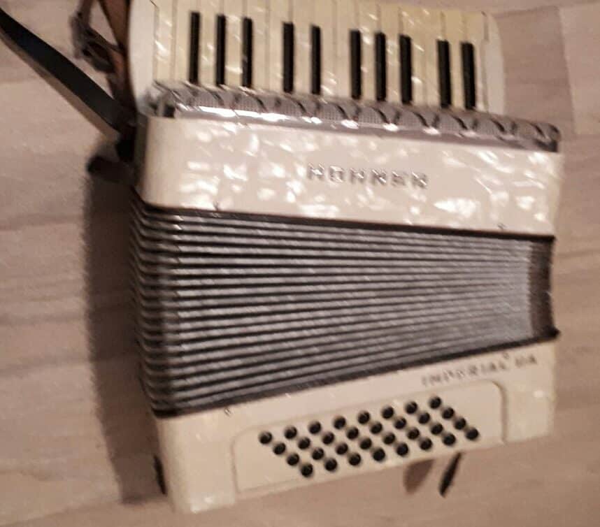 Accordeon hohner imperial II A