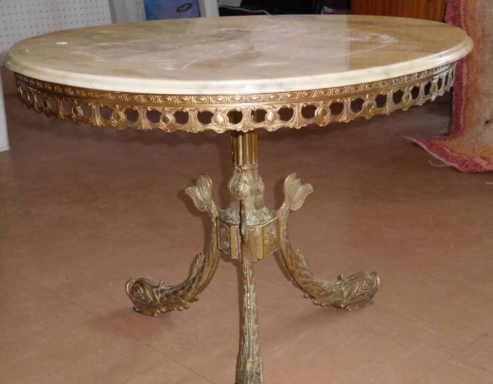 petite table ronde ancienne