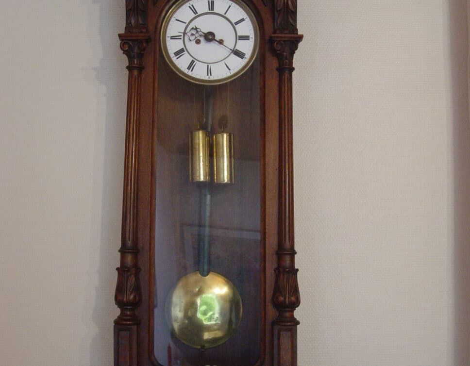 Estimation Montre, horloge: Régulateur a balancier de 1854 authentique
