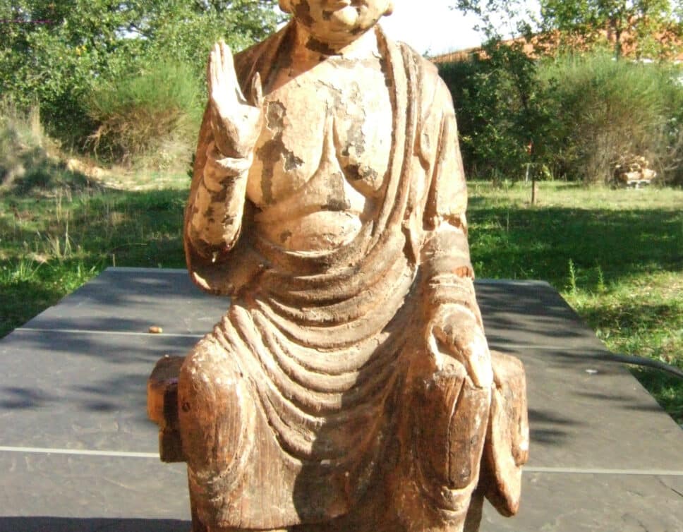 Statue chinoise de Bouddha en bois