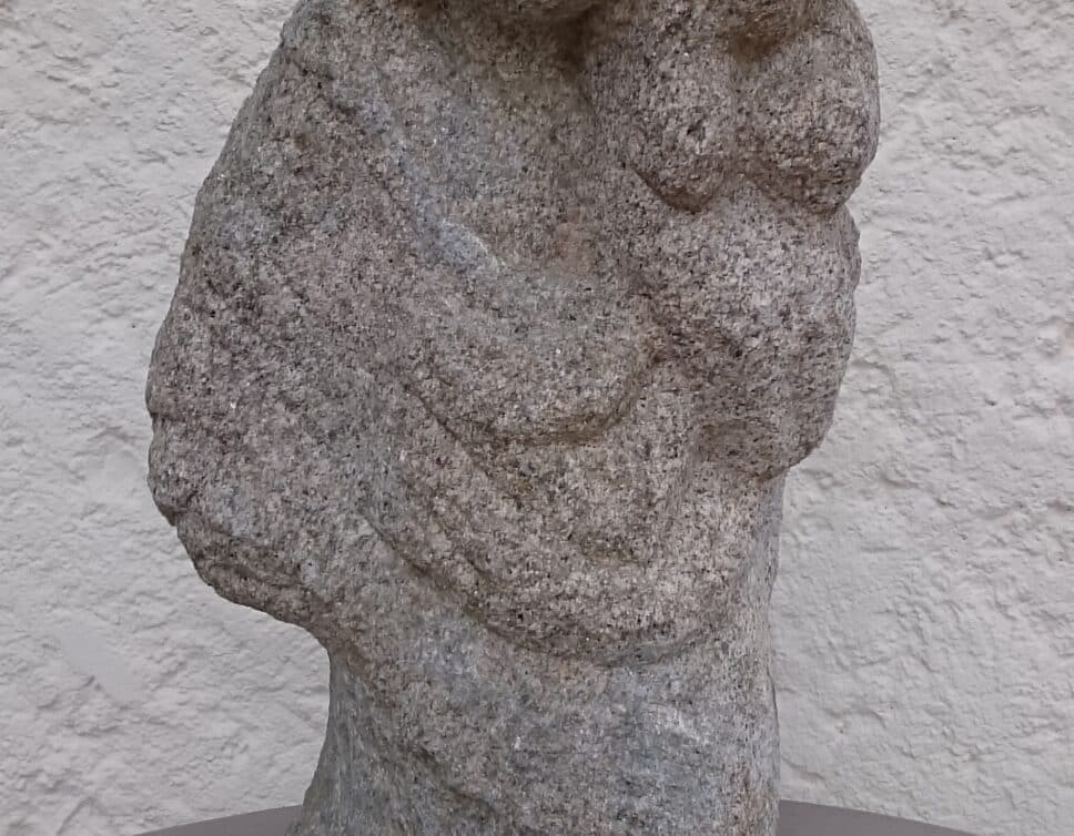 Statuette granit