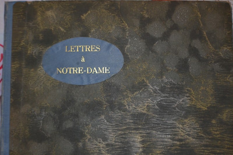 Estimation Livre, manuscrit: Lettres à Notre-Dame