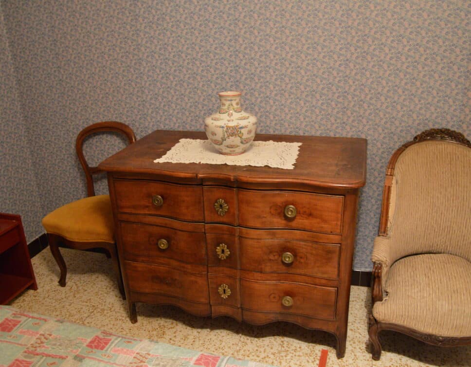 commode ancienne