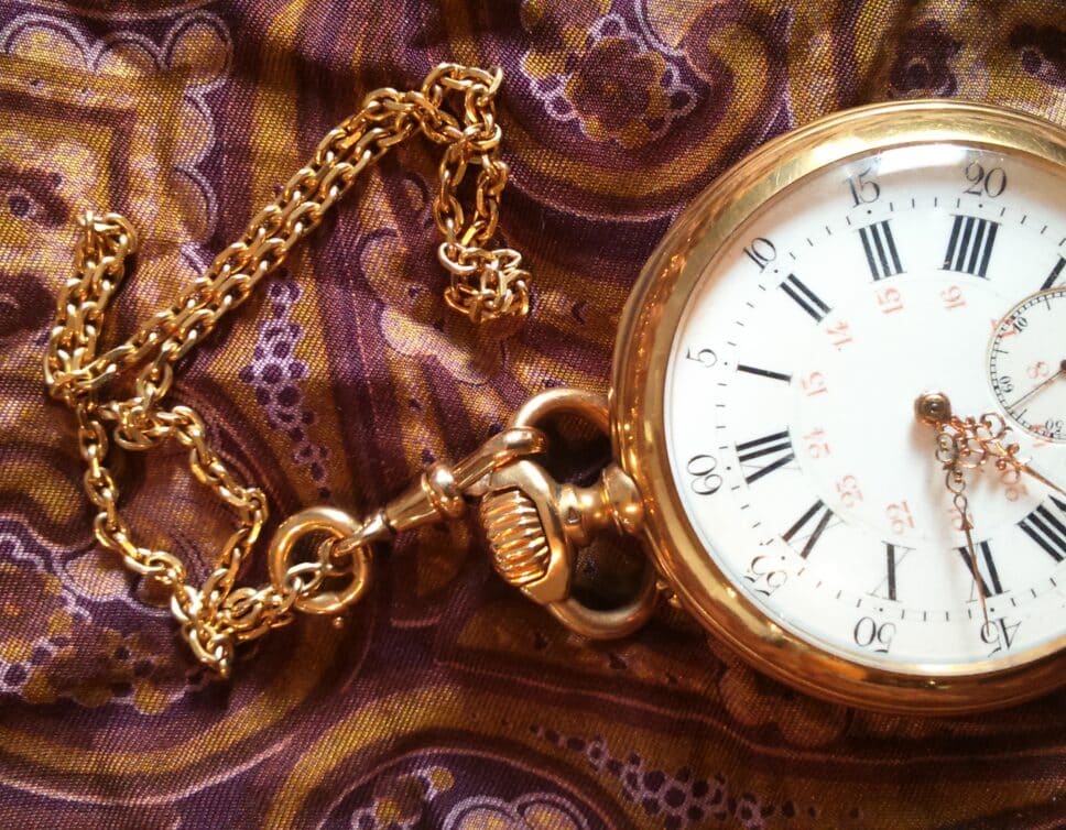 Estimation Montre, horloge: Montre ancienne à gousset en or
