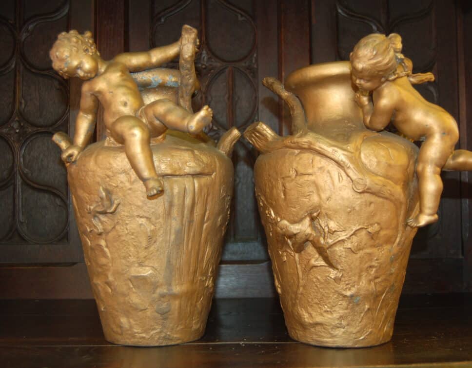 2 vases angelots bronze H moreau et Hupp