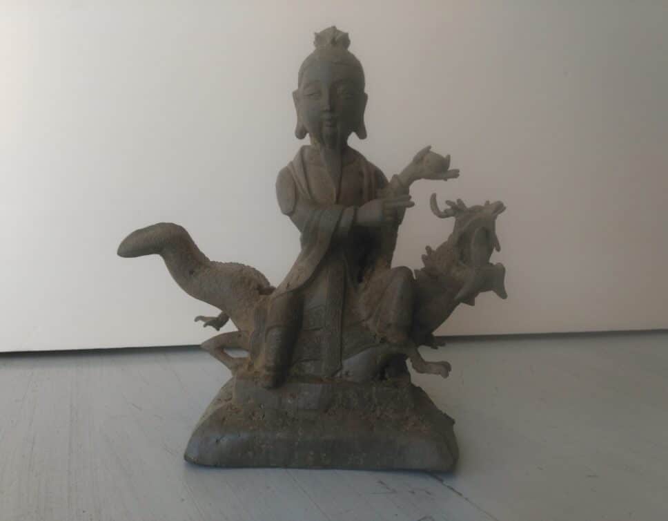 statuette asiatique