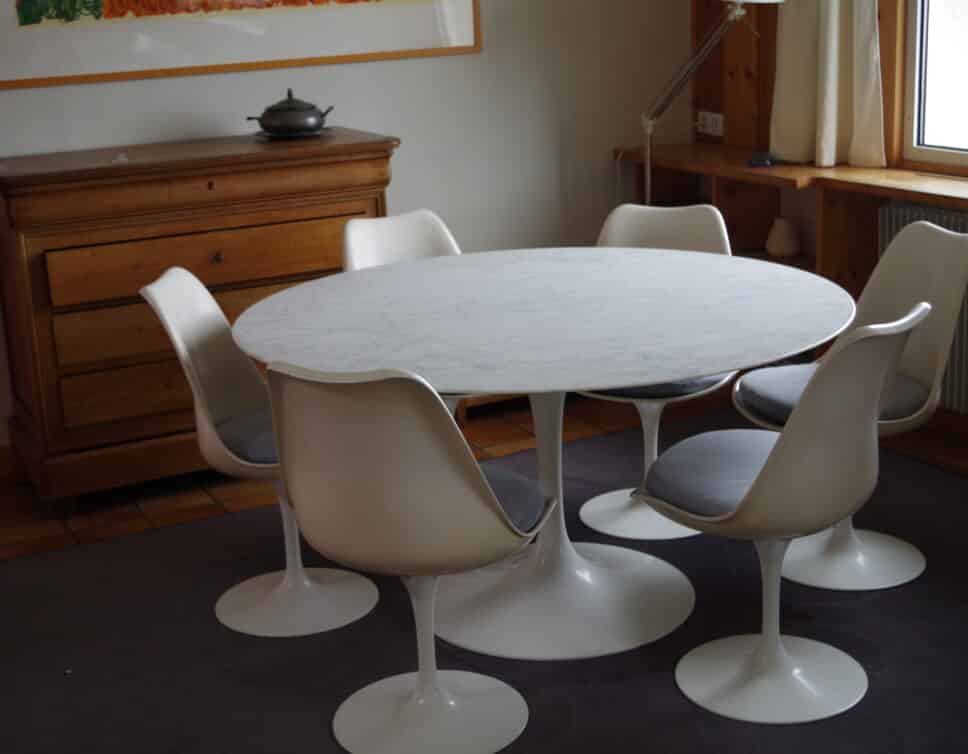 Estimation Mobilier XXeme: salle à manger Saarinen-knoll