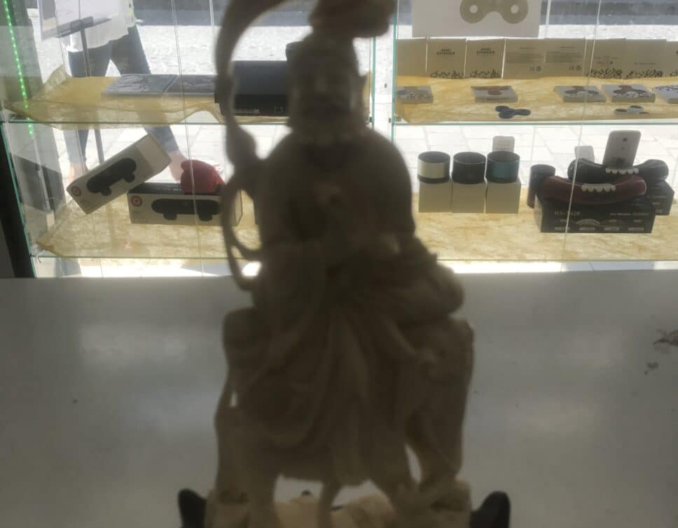 Statuette dieu bonheur chine ivoire