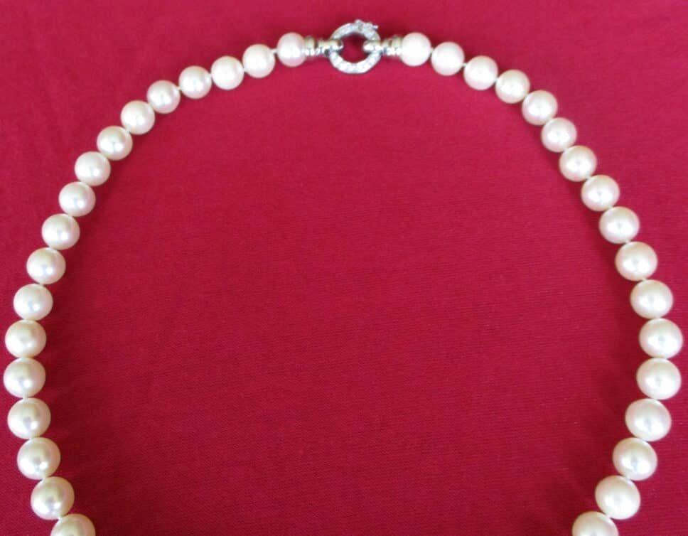 Estimation Bijoux: Collier de perles