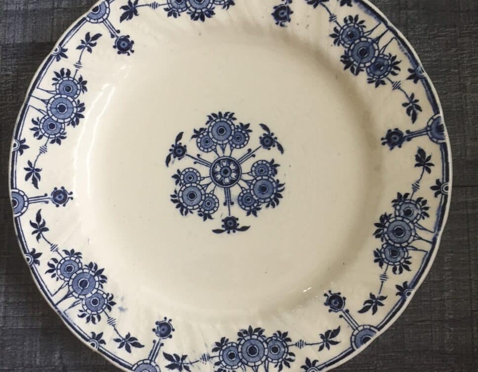 Assiette porcelaine française de Gien