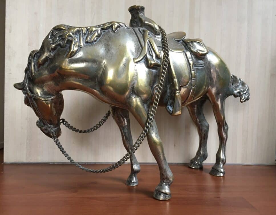 Cheval bronze argentè