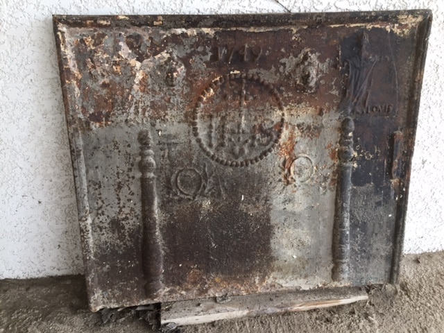 plaque de cheminée ancienne