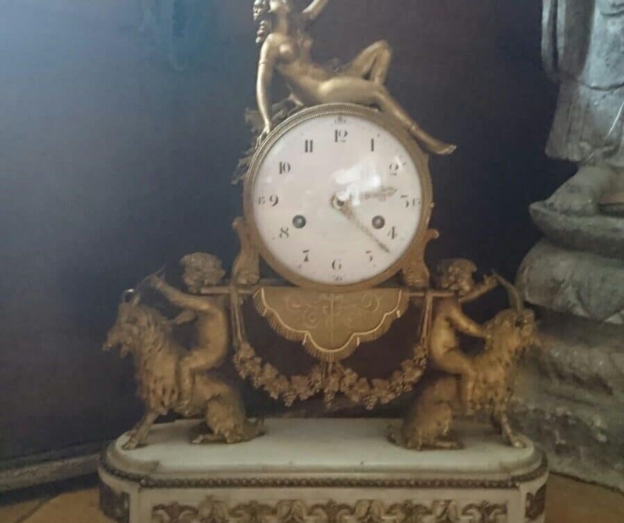 Estimation Montre, horloge: Pendule au cadran signé Rouviere à Paris