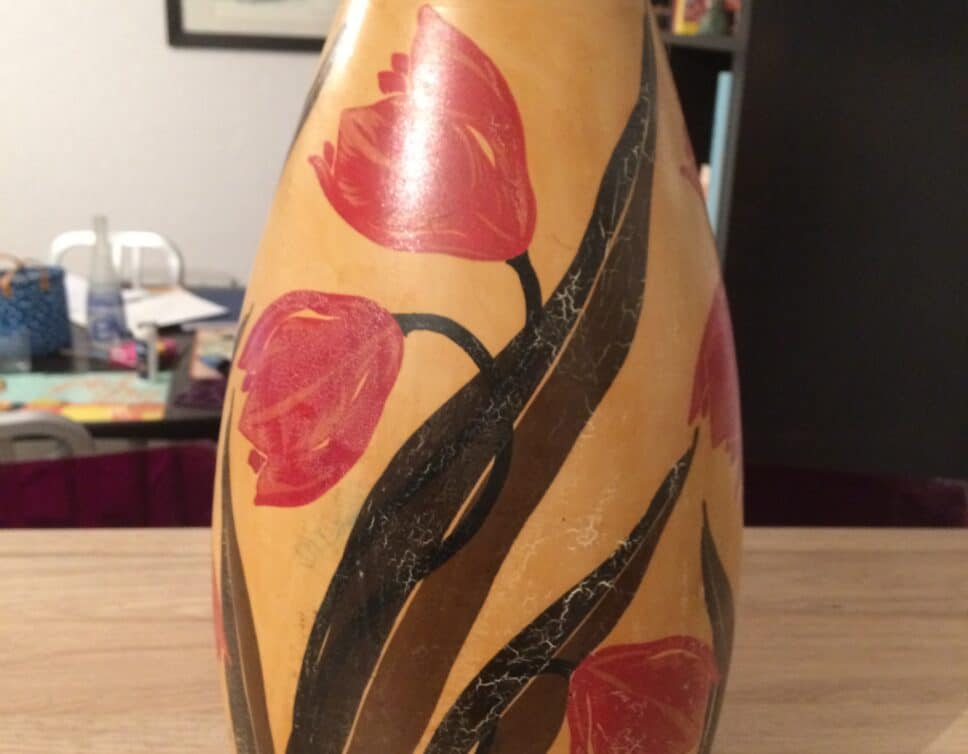 vase ancien signé « vallauris »
