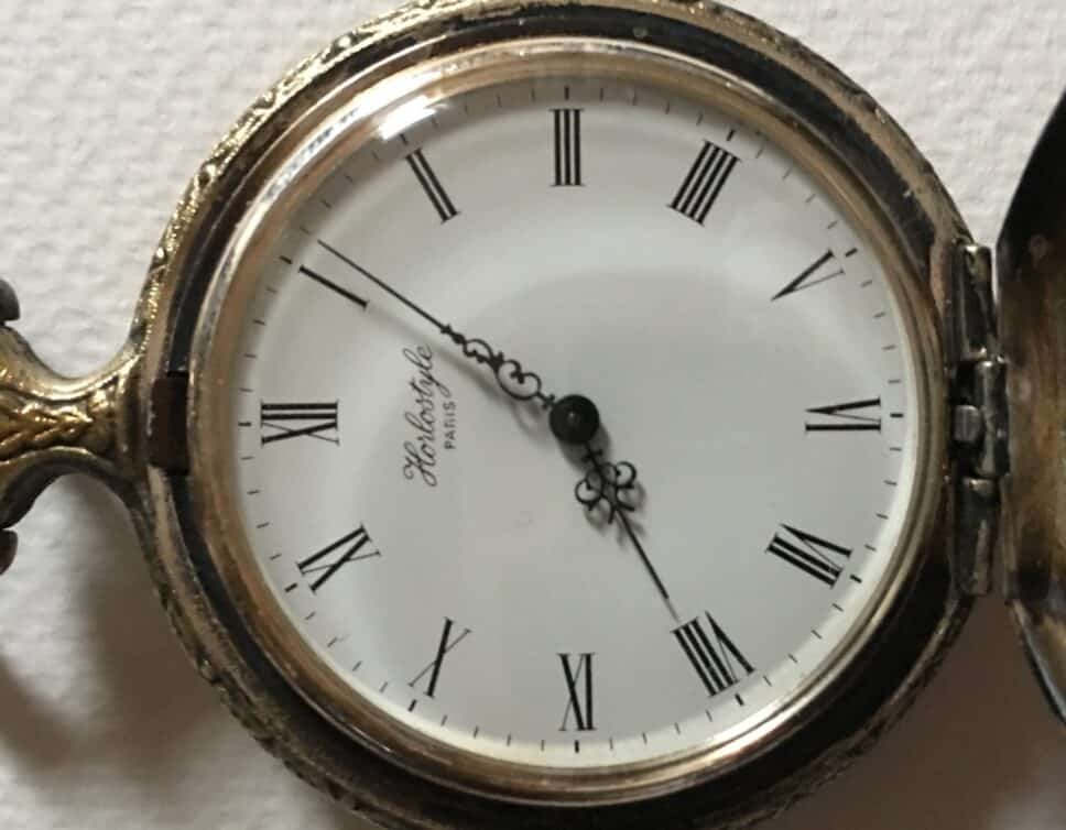 Estimation Montre, horloge: Montre ancienne