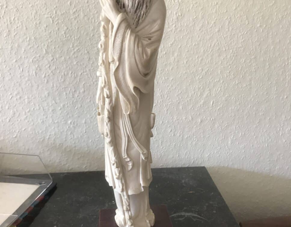 Statuette ivoire