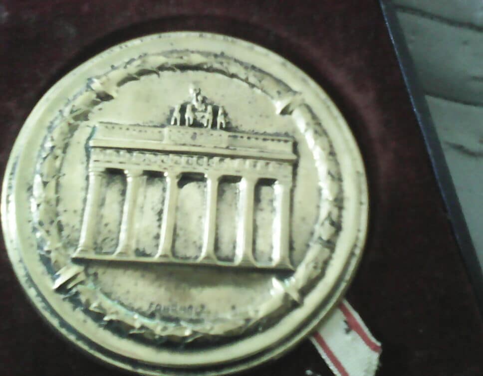 medaille  de tennis de 1937 allemande