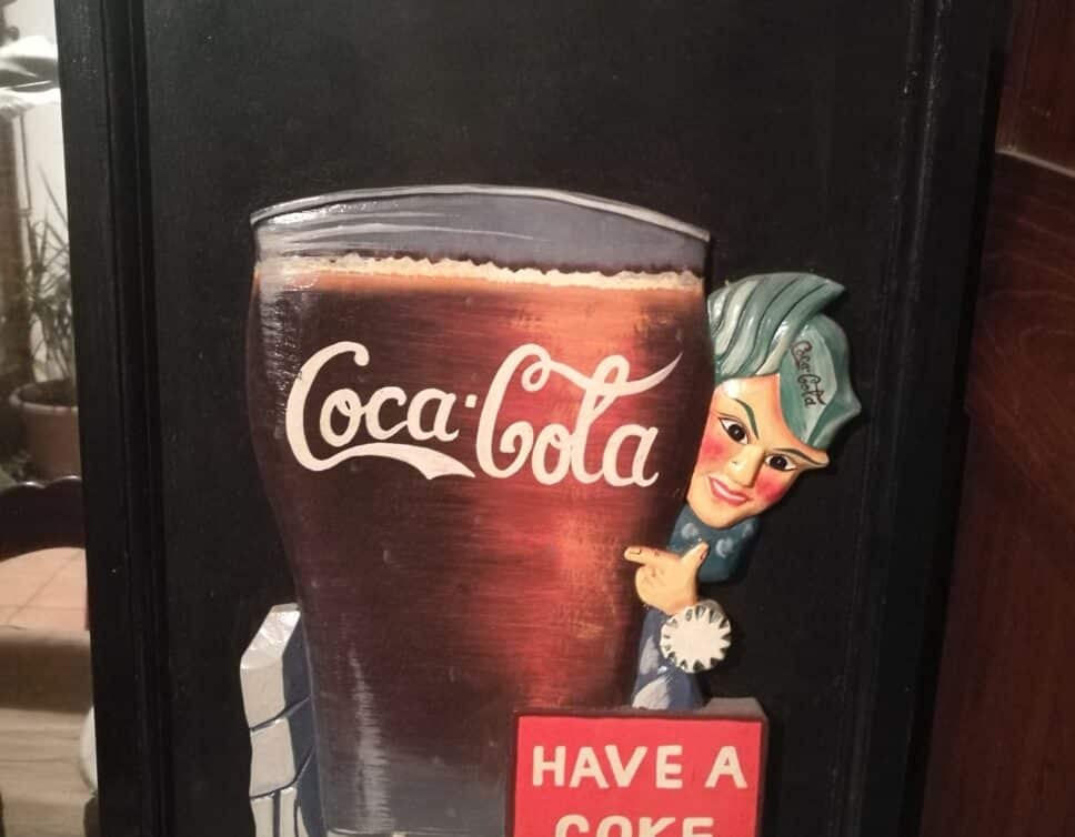 Cadre Coca-Cola relief