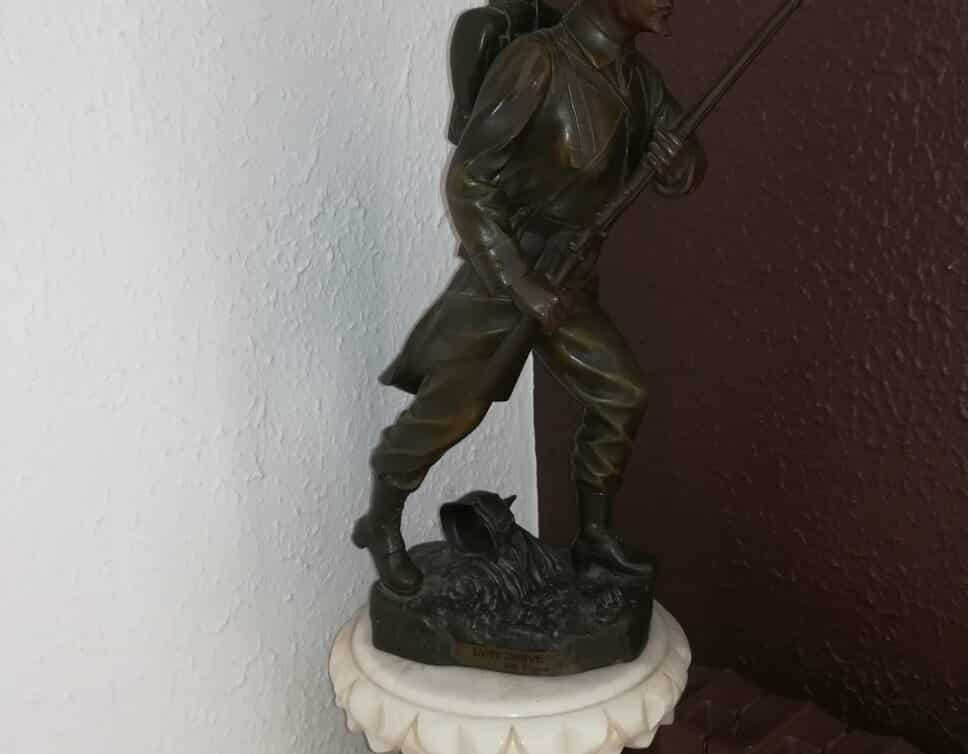 Statue soldat