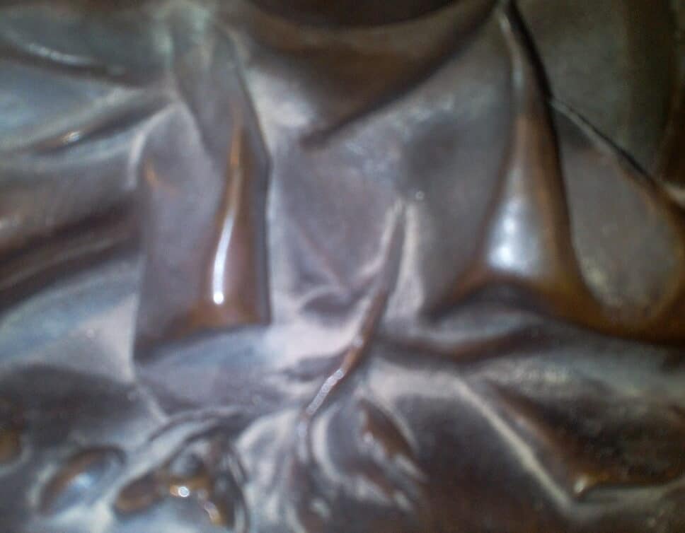 : sculpture femme en  bronze