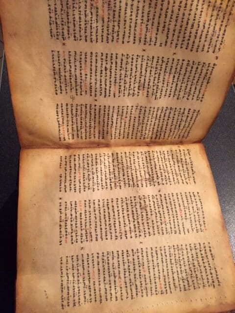 Estimation Livre, manuscrit: livre ancien langue copte