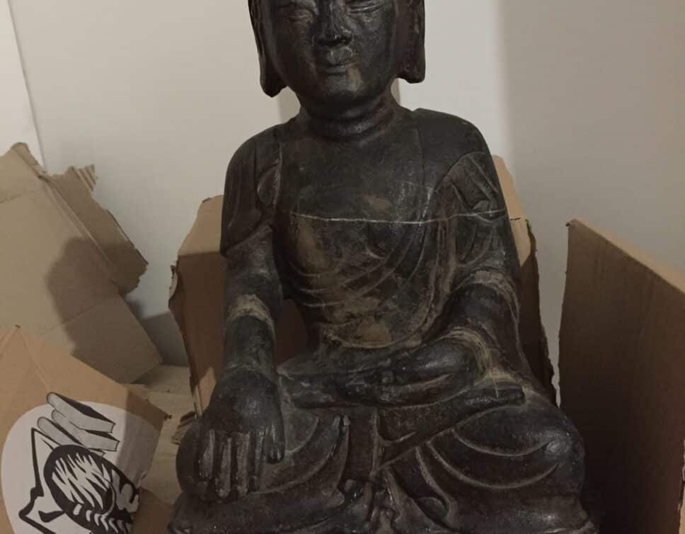 Bouddha en pierre