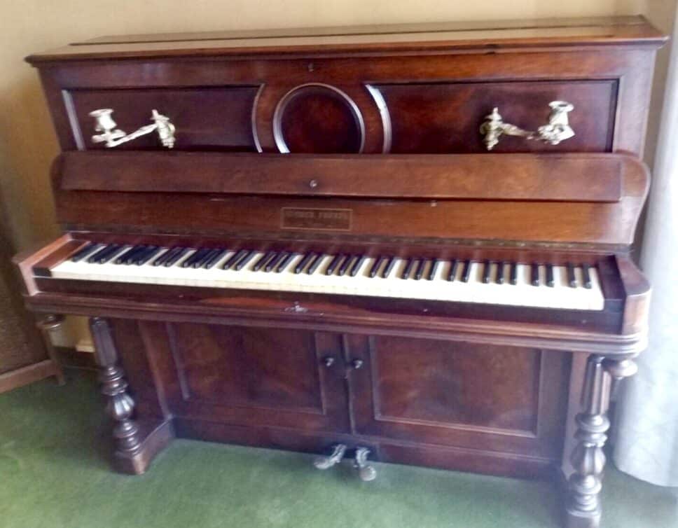 Aucher Freres ancient pianoforte