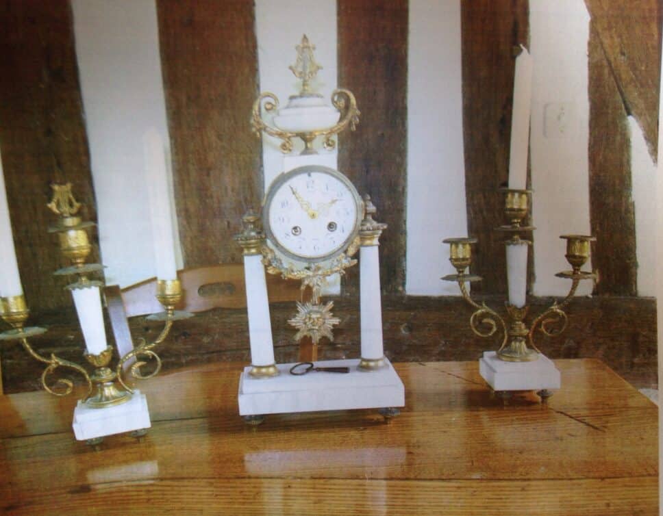 Estimation Montre, horloge: Garniture de cheminée JYChouard