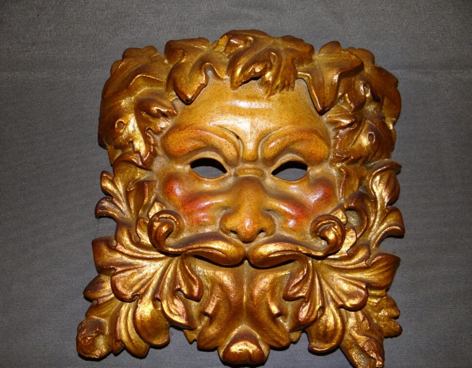 Masque en bois XVIII siècle