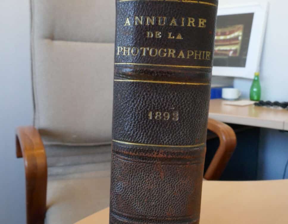 Estimation Livre, manuscrit: Annuaire général et international de la photographie – 1893