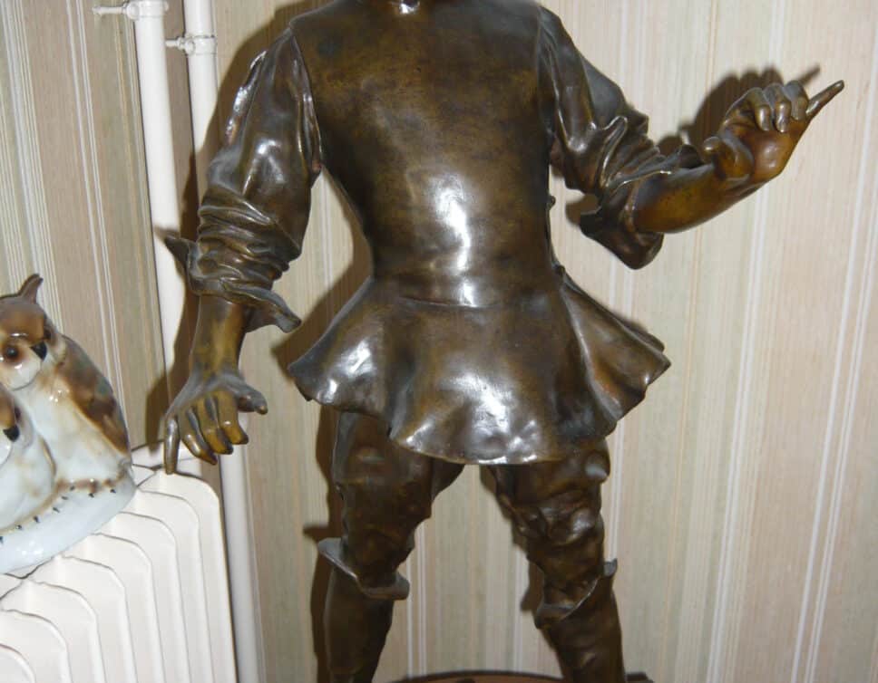 Statue Bronze Capitaine Fracasse