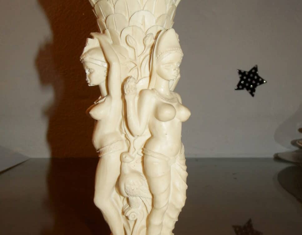 vase indonésien