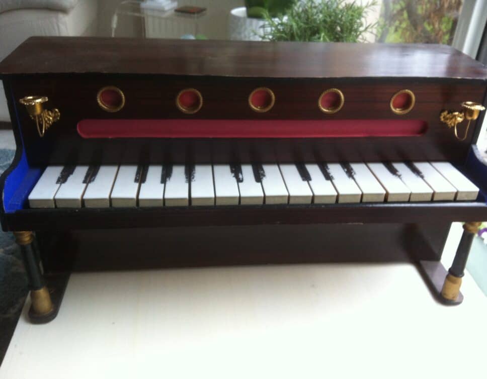 petit piano/xylophone jouet ancien