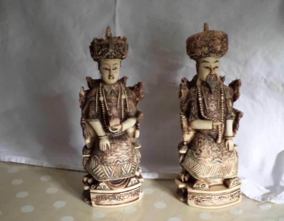 Statuettes orientales